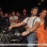 Ranveer and Sonakshi at launch of movie 'Lootera' - Pictures | Picture 127080